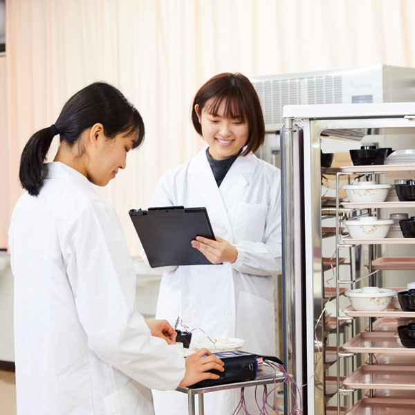 日本女子大学