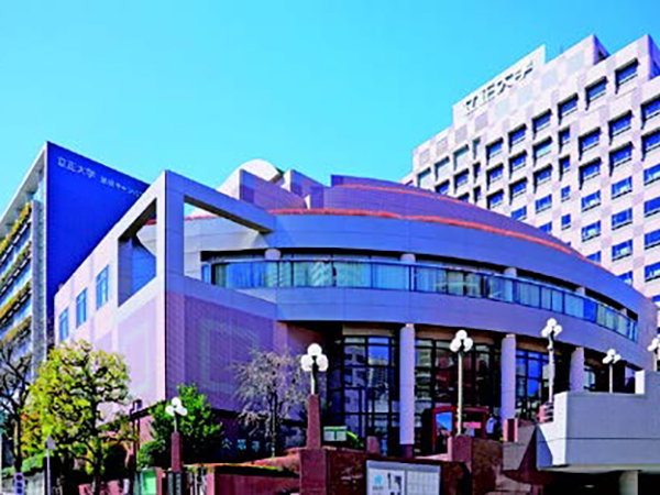 立正大学