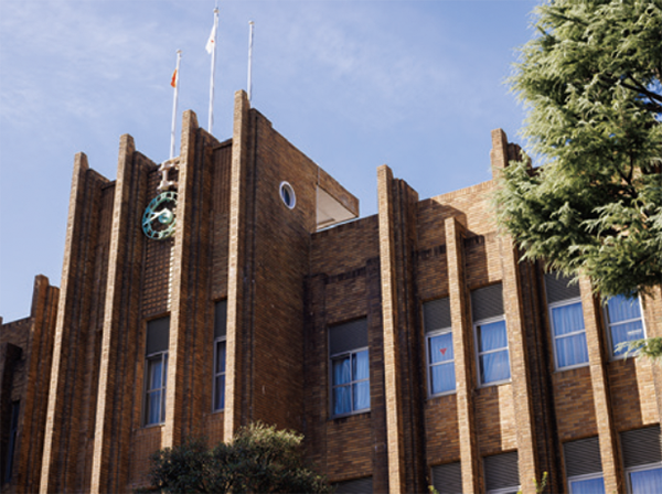 拓殖大学