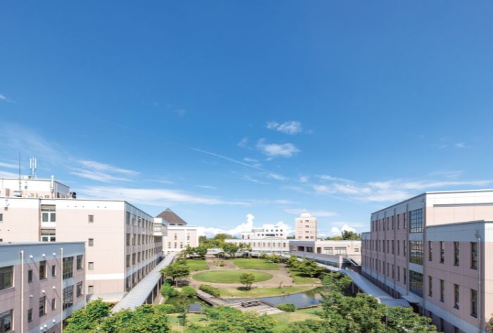 新潟医療福祉大学